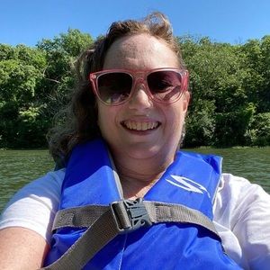 Meet your Posher, Amy